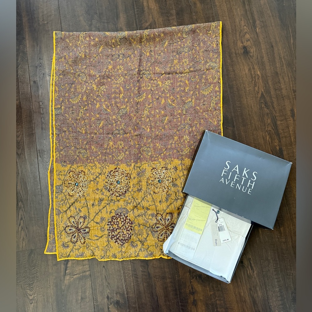 Bajra Handmade in Nepal Large Stole/Scarf 50% wool 50% silk with box and receipt